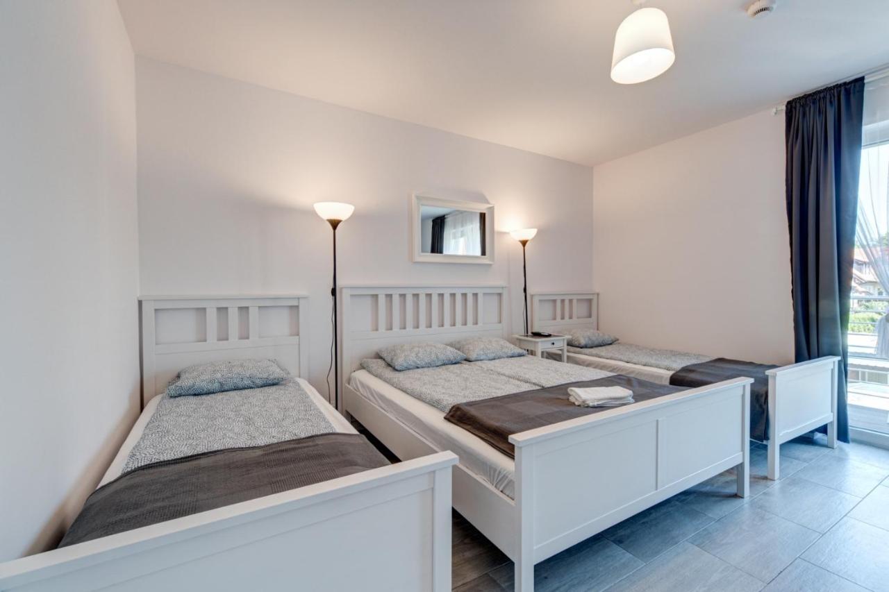 Pod Winogronem - Apartamenty Z Basenem I Wyzywieniem Поберово Экстерьер фото